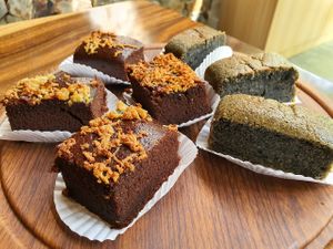Vegan brownies at LN Fortunate Coffee - Orchard Batam in 