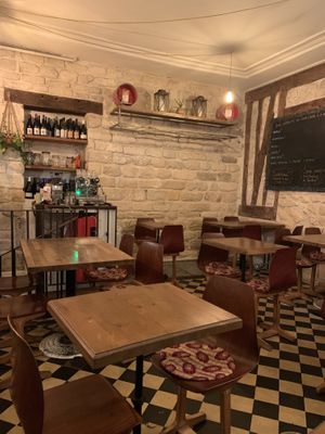 Vue sur la salle  at Sol Semilla in Paris