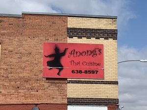 Sign at Anong's Thai Cuisine in Cheyenne