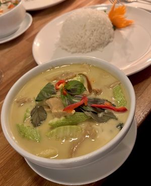 Green Thai Curry with planted ‘chicken'  at Boo - Messeplatz in Basel