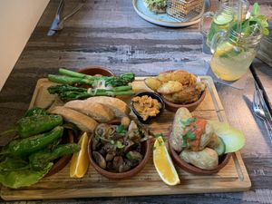 Tapas (pepper, broccoli, baguette, potatoes, mushrooms)  at La Casa in Luebbenau