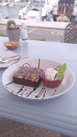 Brownie at Boat House Bar in Mallorca