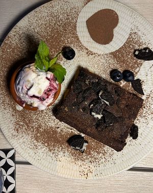  at Boat House Bar in Mallorca