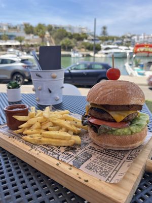Boathouse Burger   at Boat House Bar in Mallorca