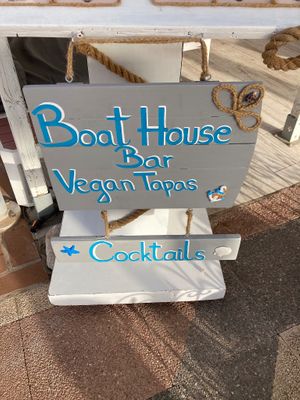 at Boat House Bar in Mallorca