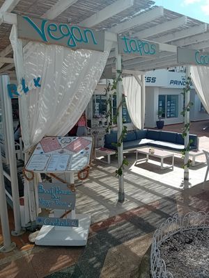  at Boat House Bar in Mallorca