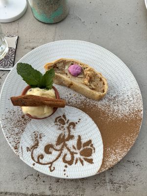 Apple strudel & ice cream 😋  at Boat House Bar in Mallorca