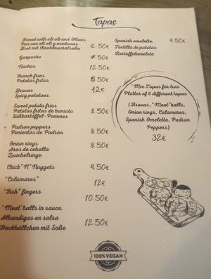 Vegan tapas selection at Boat House Bar in Mallorca