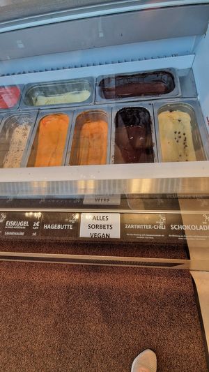 Ice cream vegan at Kaffeehaus Gustav in Eberswalde