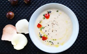 Crema de setas, puerro y castaña at Plantae Gastrobar  in Tenerife