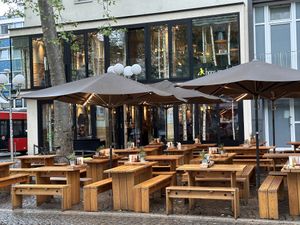 outside  at Hans im Glück - Friedensplatz in Bonn