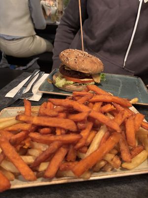 Veganuary Burger 2025  at Hans im Glück - Friedensplatz in Bonn