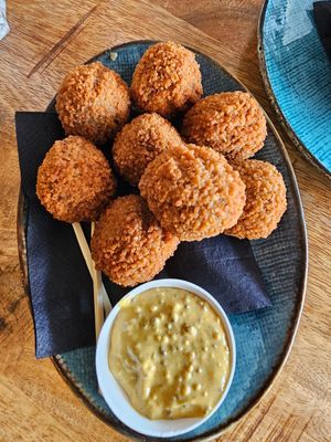 Vegan bitterballen at Noderstraun in Schiermonnikoog