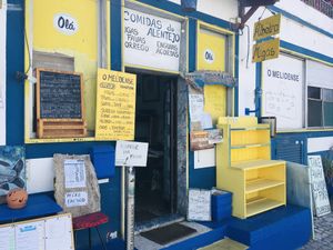 A entrada do restaurante  at O Melidense in Melides