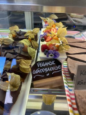 Underbar bakelse! at Café Zorn in Mora