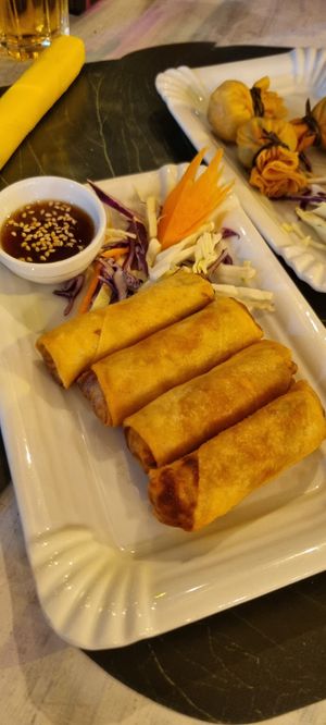 Spring rolls at Yoya's Thai Kitchen in Albufeira