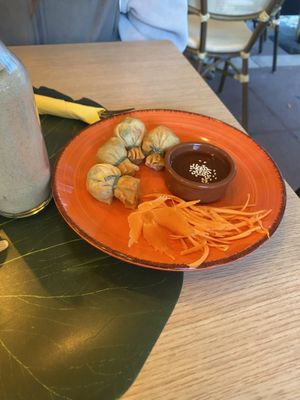 Money bags  at Yoya's Thai Kitchen in Albufeira