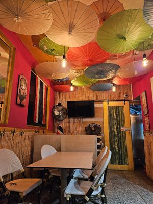  at Yoya's Thai Kitchen in Albufeira