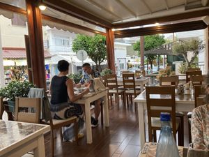 Dining., alfresco  at Avocado in Rhodes