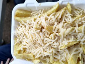 Cheesy chips at Elliot's Fish & Chips in Hunstanton