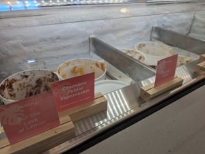 Ice cream bar 2 at Frankie & Jo's - University Village in Seattle