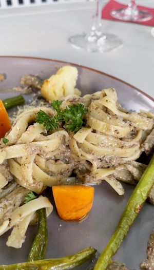 creamy vegan mushroom pasta 🫶🏻  at Planet One in Arbon