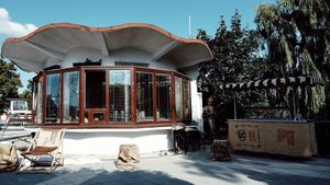 NaZewnatrz at NaZewnątrz in Torun