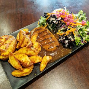 Vegan steak at Sham - Mont Royal in Montreal