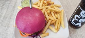 vegan unicorn burger at Veganbar in Bremen