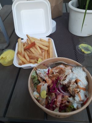 Vöner-Teller at Veganbar in Bremen