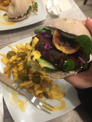 Ente Gute, Alles Gute Bürger at Veganbar in Bremen