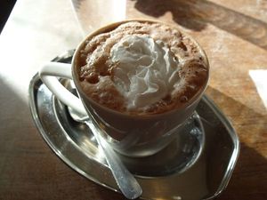 Heißer Kakao mit Sahne  at Veganbar in Bremen