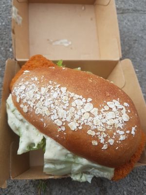 Monthly special - fish burger at Veganbar in Bremen