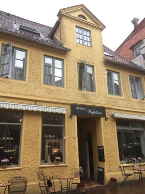 Von aussen at Kleines Waffelhaus in Luebeck
