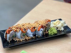 EBI TEMPURA ROLL

Vegan Shrimp Tempura, Wellness's Krab Salad, Avocado, Cucumber, Tempura Crisps, Spicy Sauce, Sushi Sauce

$10.99 at Wellness Sushi in Denver