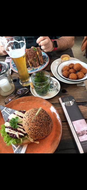 Burger and bitterballen at De Zeemeeuw in Noordwijk