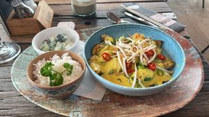 Groente curry  at De Zeemeeuw in Noordwijk