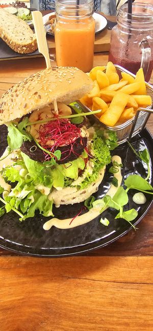 Beetroot Burger at De Zeemeeuw in Noordwijk