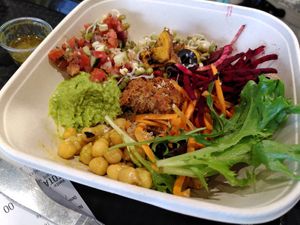 Buddha bowl Italienne. at Ty Veggie in Brest