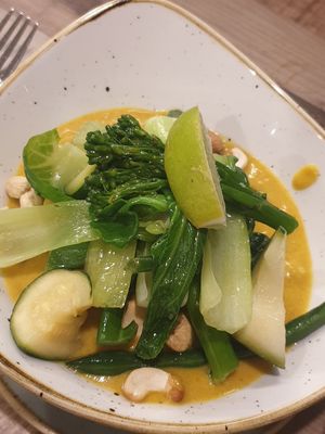 Tofu curry at Kondalilla Eco Resort in Flaxton