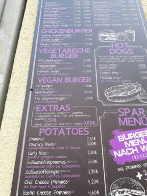 Vegan And Vegetarien Options With Prices at StaatsBurger in Berlin