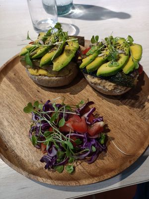 Hummus buns at KURUMI in Da Nang