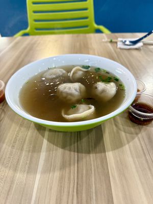 Dumplings soup  at Taiwan Xiao Xiao in Bangkok