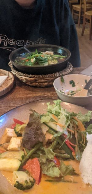 Curry at Comcha Vegan in Berlin