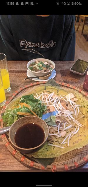 Banh xeo at Comcha Vegan in Berlin