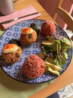   at Lo Famo Sano in Pomigliano Darco