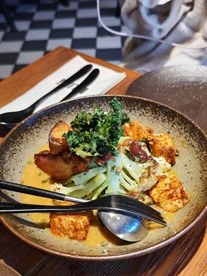 Cauliflower curry - spicy!! at Duli in Shanghai