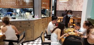 Small but very nice interior at Duli in Shanghai