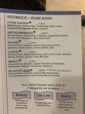 Note; Only the hearts with a V in it are vegan. This is not so clear in the picture. (Sept 2020) at WOLKE 8 Burgerhandlung in Montabaur