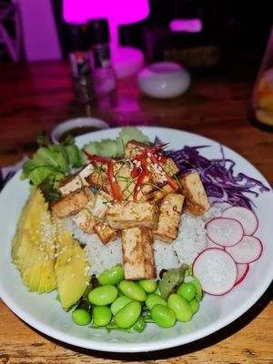 Tofu miso bowl at Bluerama in Koh Phangan